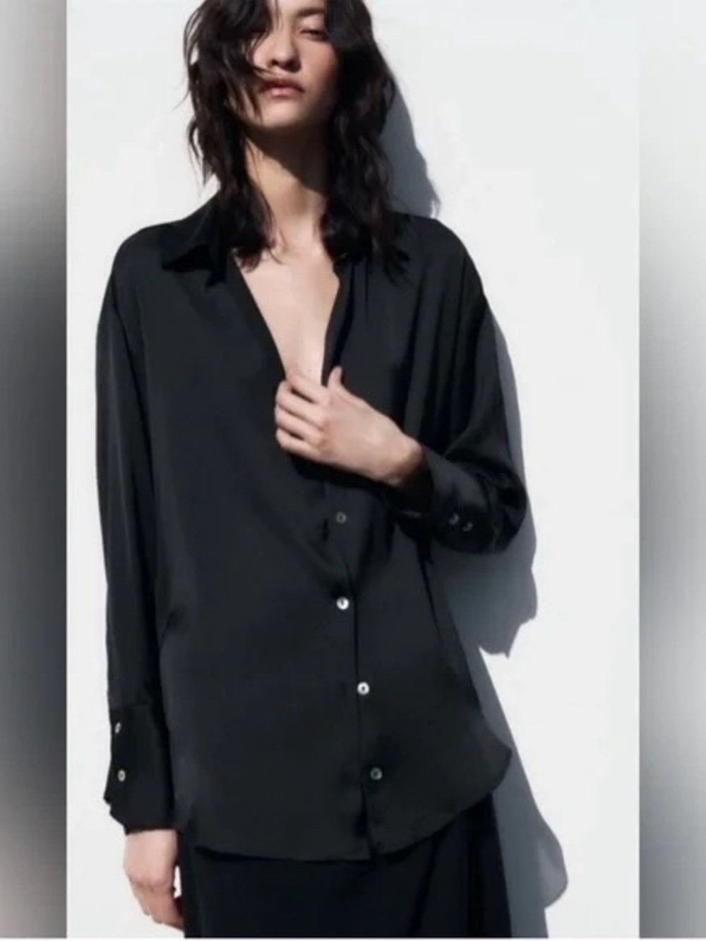 Zara Black Satin-Look Women's Button-Down Shirt - Picture 9 of 9